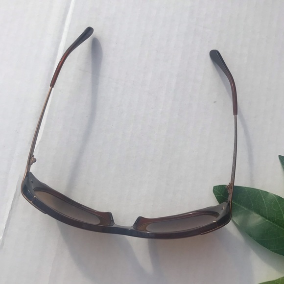 Oliver Peoples Caressa Sunglasses Made In Italy main image 8